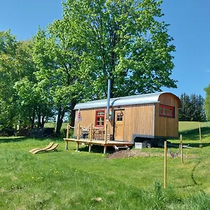  Ferienhaus Benno Der Zirkuswagen