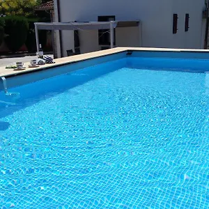https://villa-leona-medulin.in-istria.net